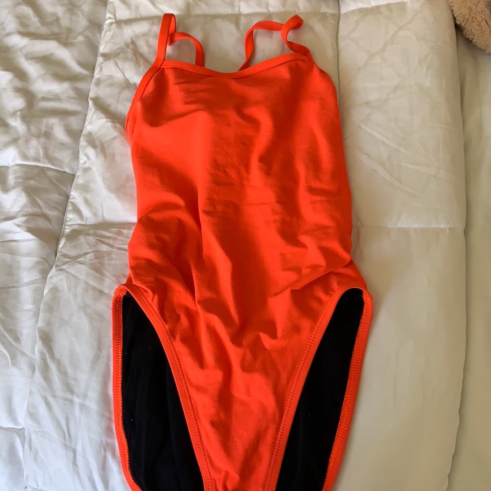 Jolyn One Piece Jackson II
